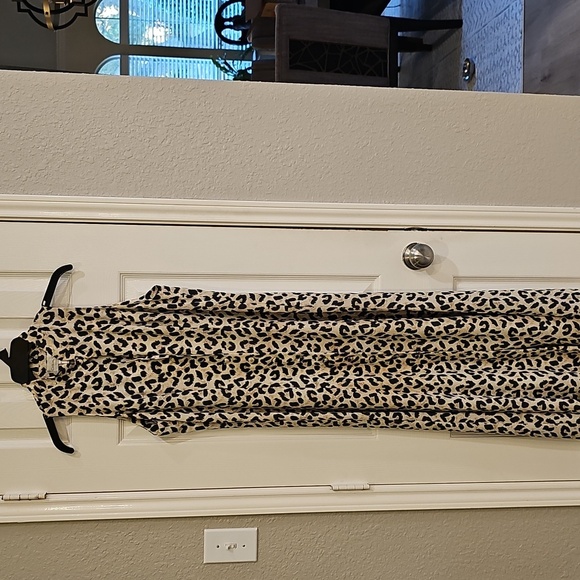 Casual Corner Vintage Leopard Print Sleeveless Button up Maxi Dress Size 10 - Picture 7 of 16